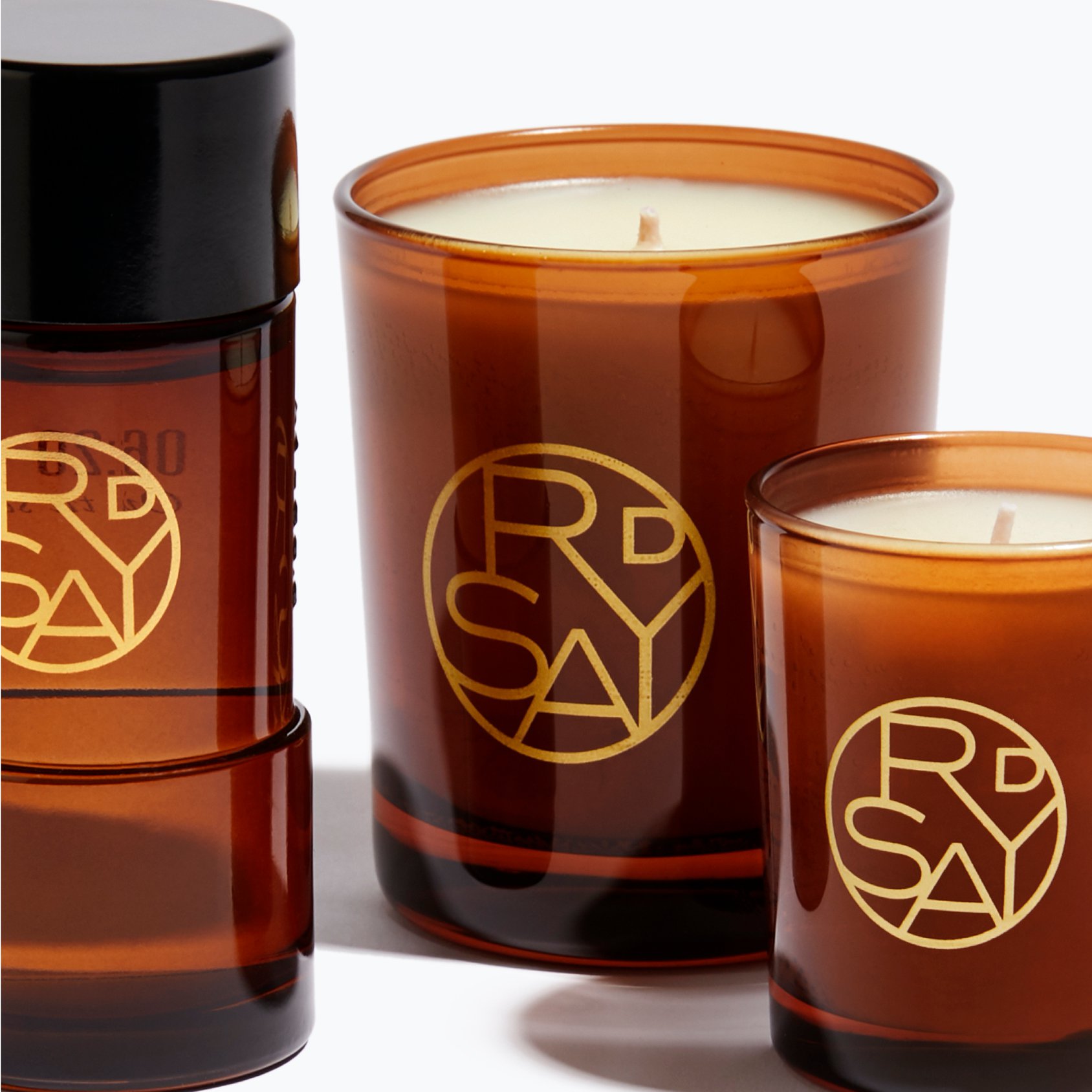 Our selection of natural French scented candles to bewitch your sweet